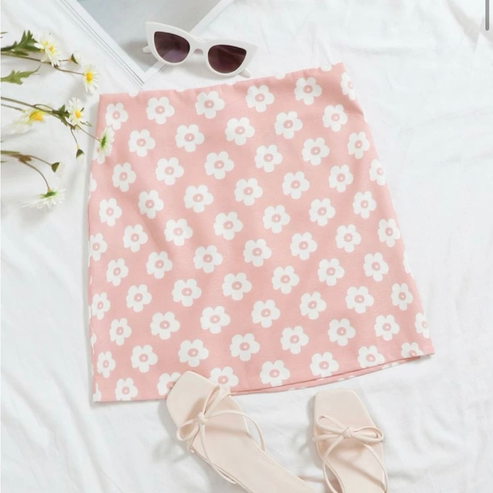 SHEIN floral pink mini skirt size XS